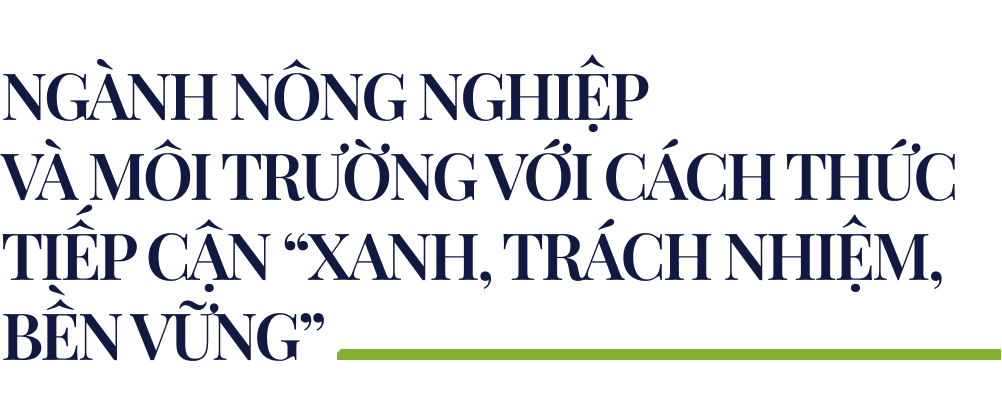 Từ góc độ kinh tế tuần hoàn, không gian giá trị mới cao hơn, bền vững hơn, mở ra cơ hội, dư địa phát triển cho ngành Nông nghiệp và Môi trường. Đi vào mô tả chi tiết, nông nghiệp tuần hoàn là “mô hình sản xuất nông nghiệp, trong đó tài nguyên như đất, nước, năng lượng, và chất thải được sử dụng hiệu quả và tái sử dụng liên tục. Mục tiêu là giảm thiểu chi phí, bảo vệ môi trường và tối ưu hóa năng suất. Trong mô hình này, chất thải nông nghiệp như phân bón, rơm rạ, hay phân động vật được tái chế hoặc tái sử dụng làm tài nguyên cho các hoạt động sản xuất tiếp theo, tạo ra một hệ sinh thái tự cung tự cấp và bền vững”.
